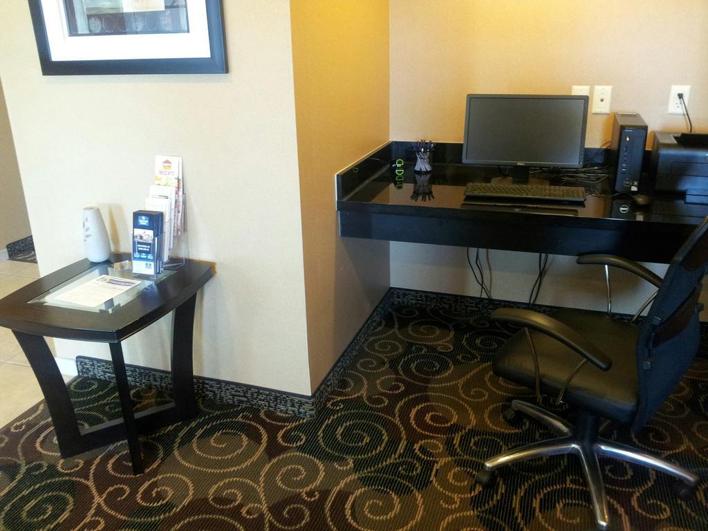 Cobblestone Inn & Suites - Hartington Kültér fotó