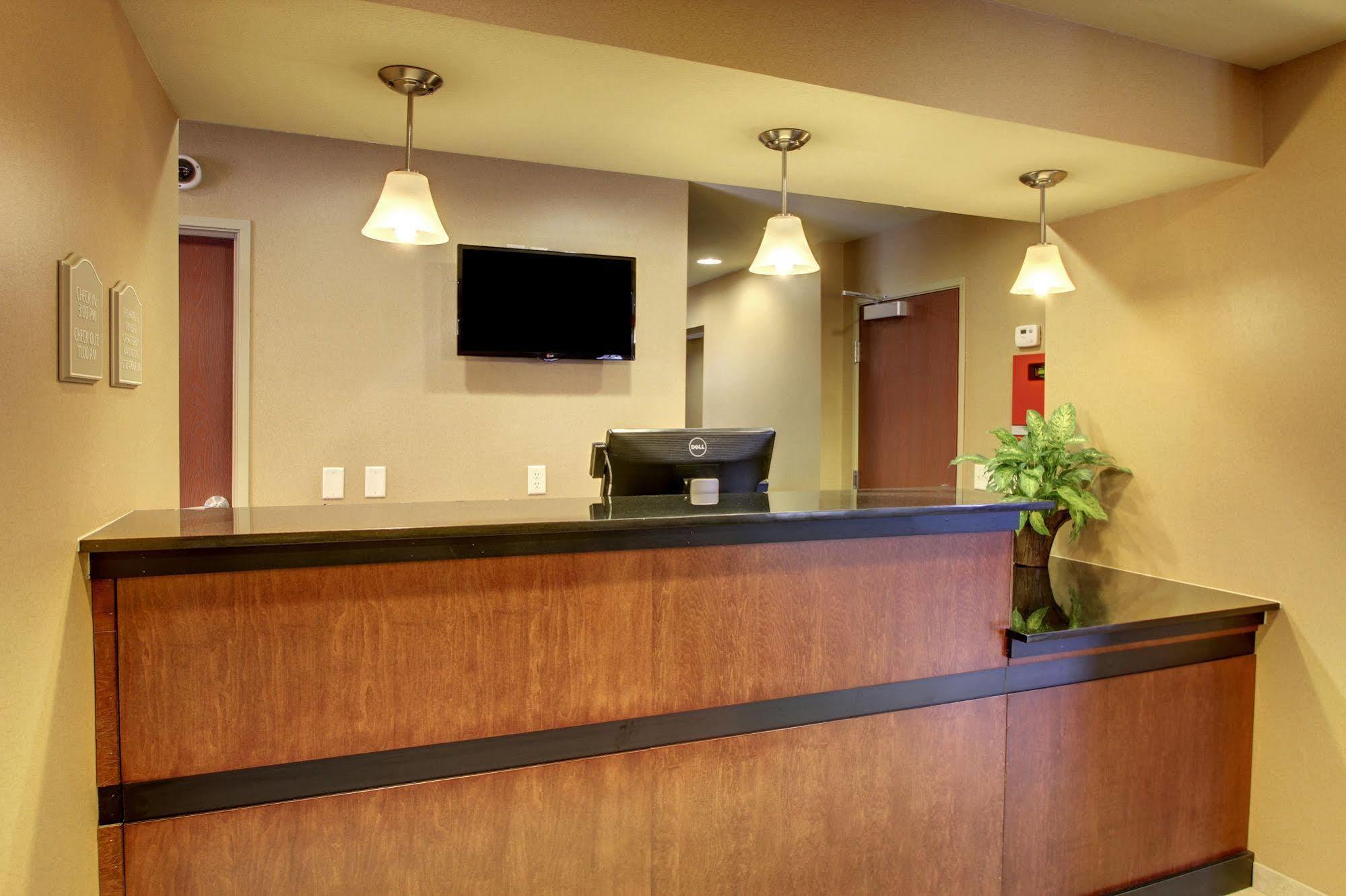 Cobblestone Inn & Suites - Hartington Kültér fotó